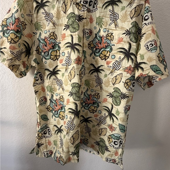 Yiume Other - Men's Yiume Tropical Wilderness Skull Shirt - Cream
